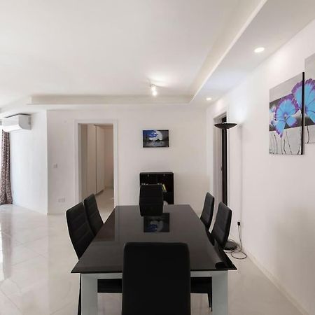 Spacious 2Br Apt In Qawra - Perfect For Families By 360 Estates セント・ポールズ・ベイ エクステリア 写真