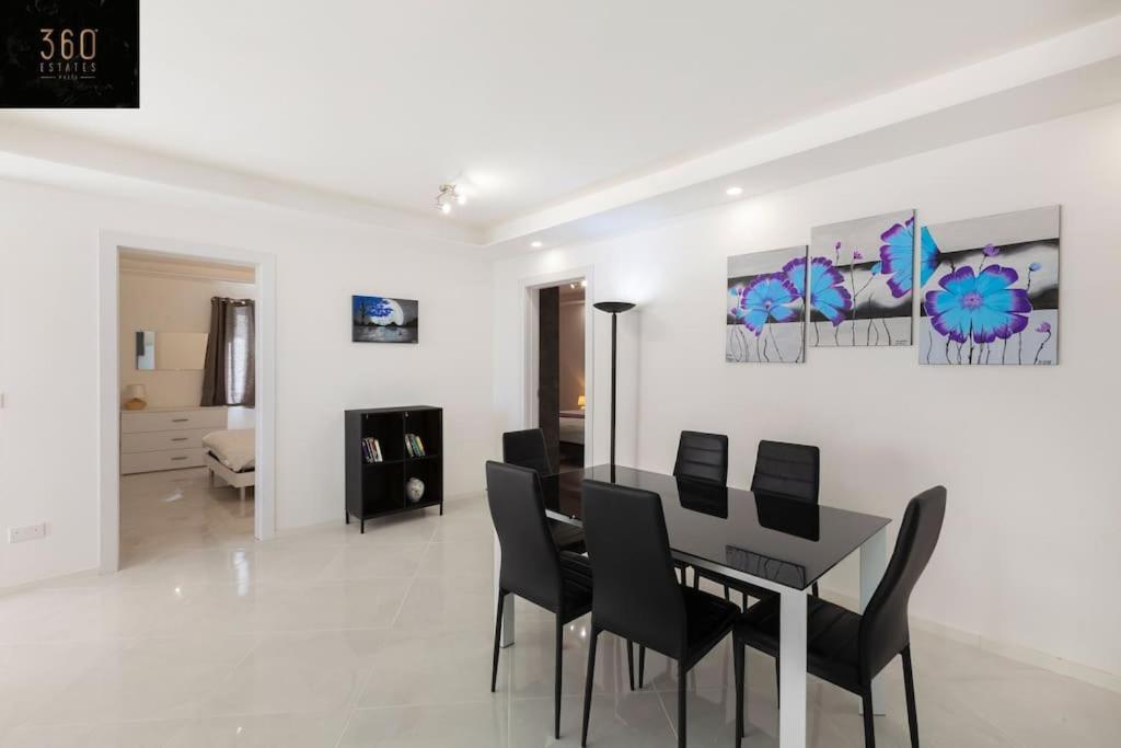 Spacious 2Br Apt In Qawra - Perfect For Families By 360 Estates セント・ポールズ・ベイ エクステリア 写真