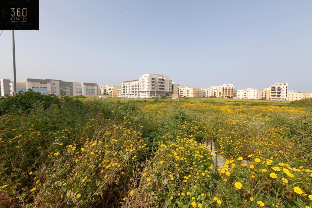 Spacious 2Br Apt In Qawra - Perfect For Families By 360 Estates セント・ポールズ・ベイ エクステリア 写真